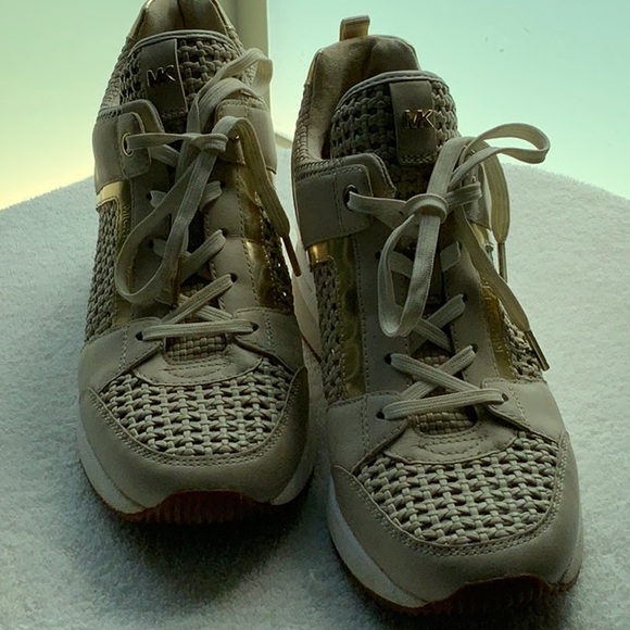 MK sneakers - Picture 2 of 4